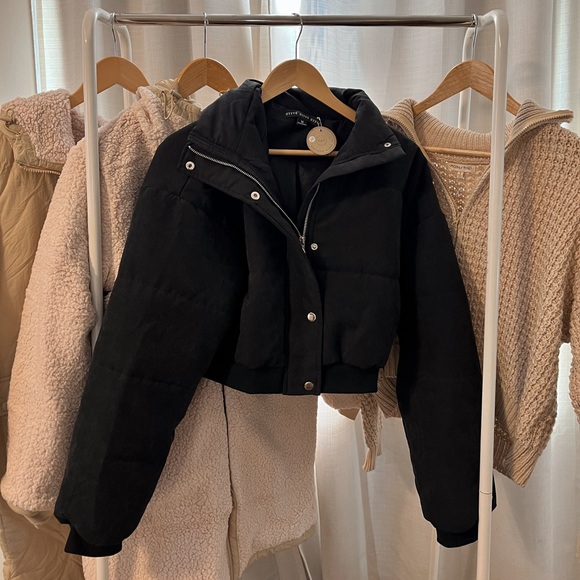 BLACK PUFFER JACKET - Picture 3 of 4